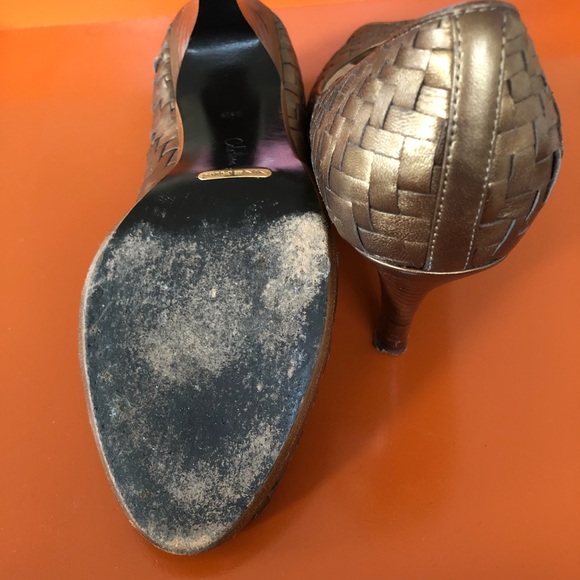 Shoes - Picture 2 of 2